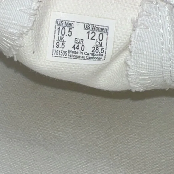 Vans Classic White Slip-On Shoes (Unisex) US Men’s 10.5 / US Women’s 12 - Picture 11 of 16